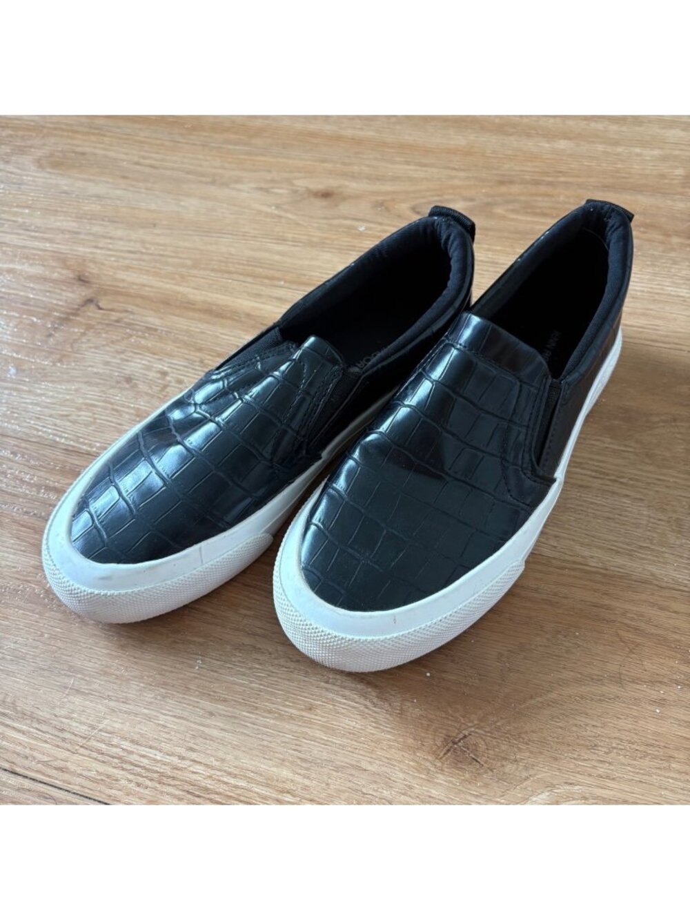 Jenn Ardor Slide On Flat Sneakers Crocodile Embossed Shoes Black Size 7